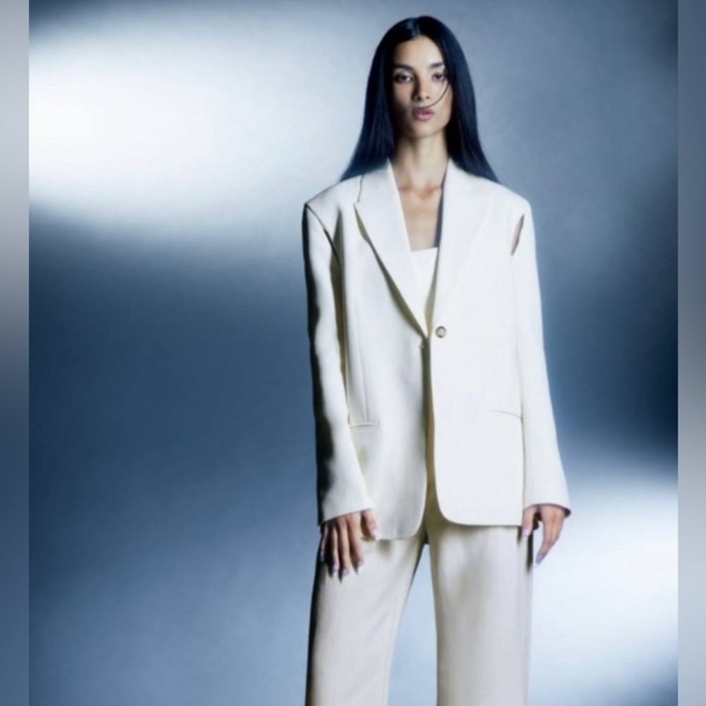 Zara Jacket Women’s Small White Blazer Cut Out